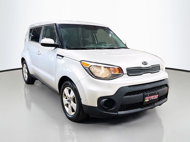 2019 Kia Soul Base W/ BACKUP CAMERA