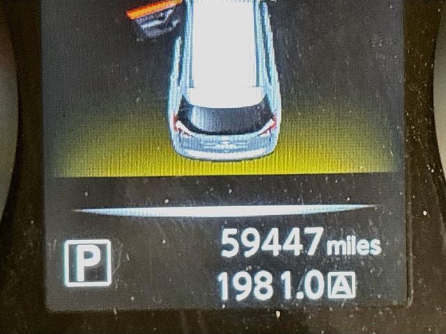 2015 Nissan Rogue SV W/ HEATED SEATS