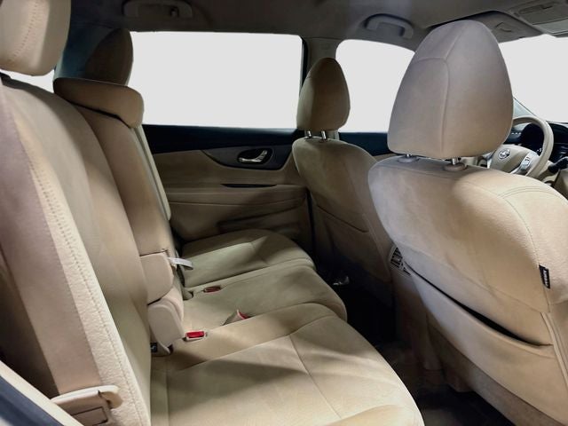 2015 Nissan Rogue SV W/ HEATED SEATS