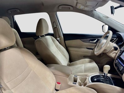 2015 Nissan Rogue SV W/ HEATED SEATS