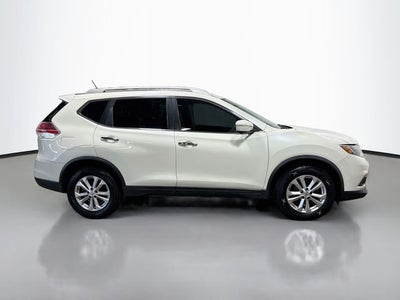 2015 Nissan Rogue SV W/ HEATED SEATS