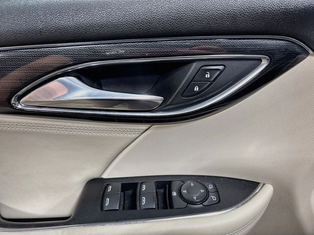 2023 Buick Envision Preferred W/ HEATED SEATS