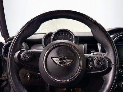 2018 MINI Cooper 1 OWNER W/31K MILES!