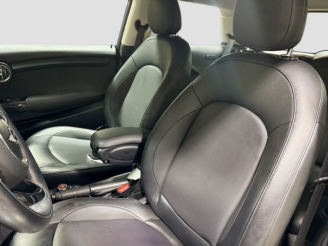 2018 MINI Cooper 1 OWNER W/31K MILES!