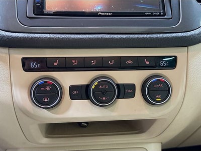 2017 Volkswagen Tiguan 2.0T SEL 4Motion + CLEAN CARFAX