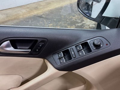 2017 Volkswagen Tiguan 2.0T SEL 4Motion + CLEAN CARFAX