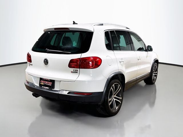 2017 Volkswagen Tiguan 2.0T SEL 4Motion + CLEAN CARFAX