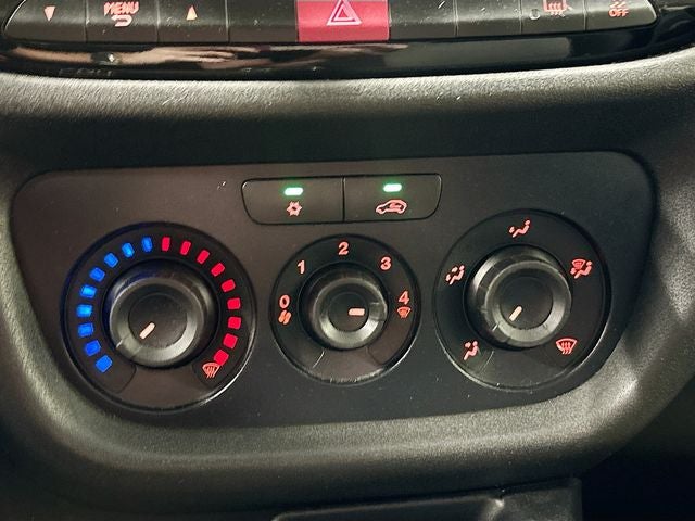 2018 RAM ProMaster City Tradesman SLT 1 OWNER!